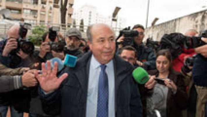 Telediario 1 - El exalcalde de Granada reitera que es inocente tras declarar como imputado ante la juez