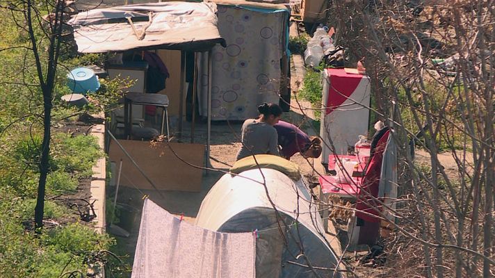 Sumario de "Vecinos enfrentados"