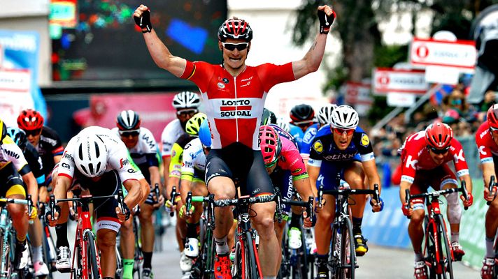  - Greipel, intratable al esprint, Dumoulin mantiene la maglia rosa