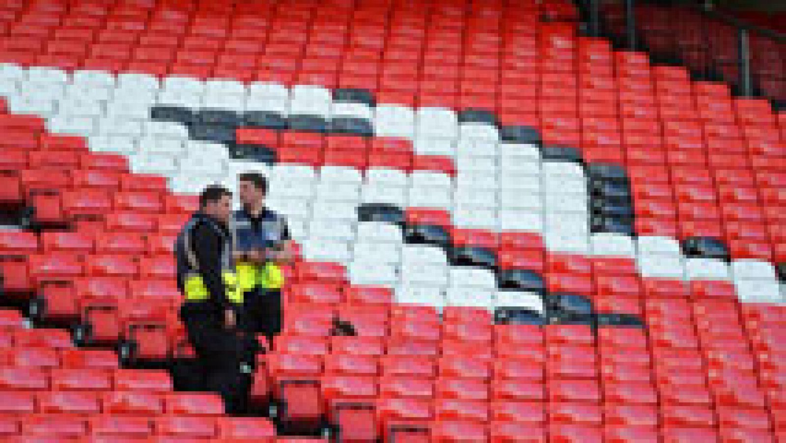 Telediario 1: El artefacto hallado en el estadio de Old Trafford había quedado olvidado tras un simulacro | RTVE Play