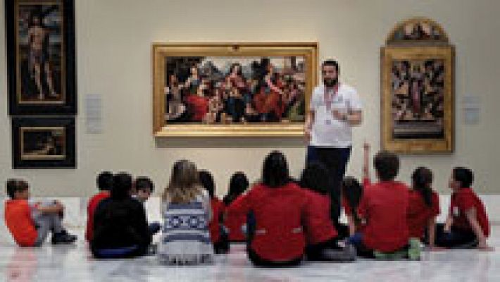 Telediario 1 - Jornada de puertas abiertas con visitas guiadas y múltiples actividades en el día internacional de los museos