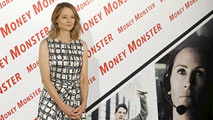 Telediario 1 - Tras su paso por el festival de Cannes, Jodie Foster directora de la película 'Money Monster' está en Madrid