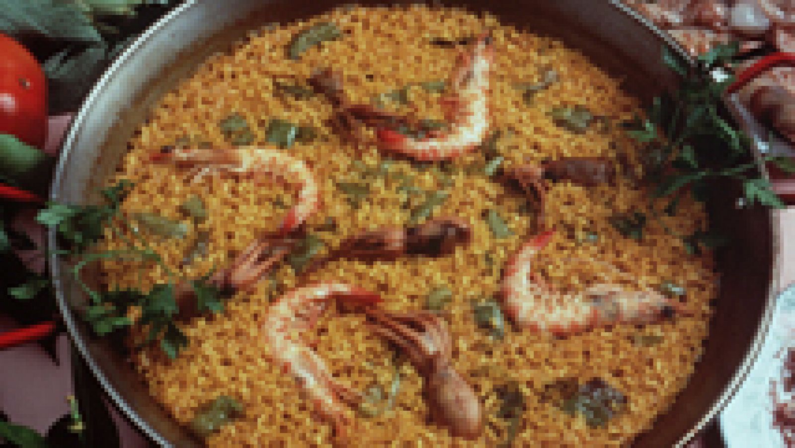 Telediario 1: La paella, el nuevo emoticono de Whatsapp | RTVE Play