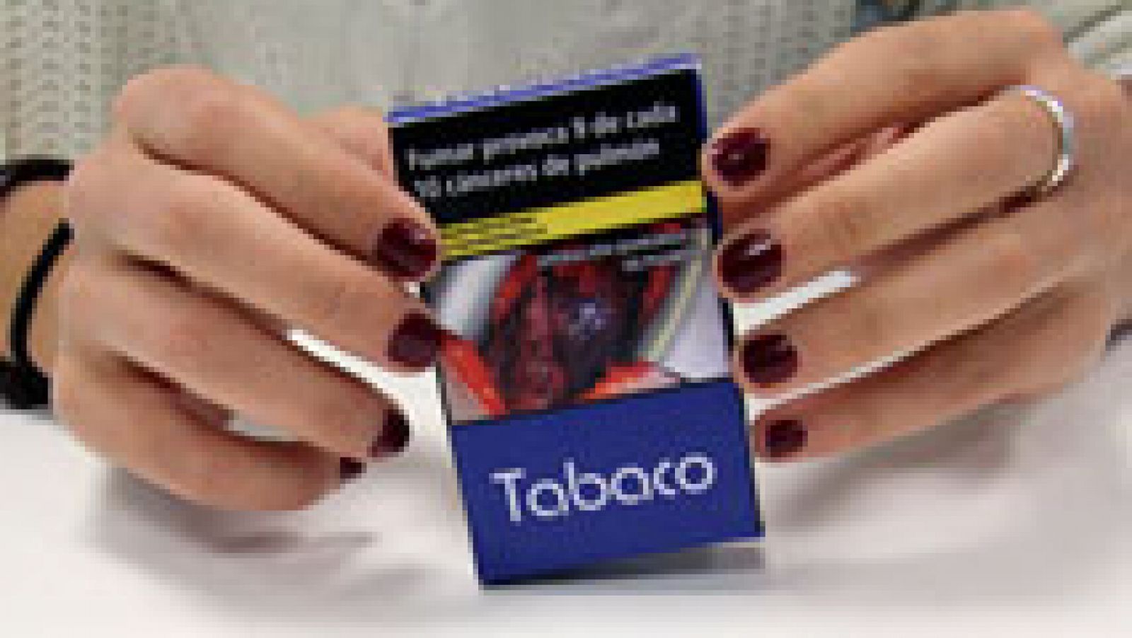 Telediario 1: Entra en vigor la nueva directiva europea del Tabaco que duplica las advertencias en las cajetillas | RTVE Play