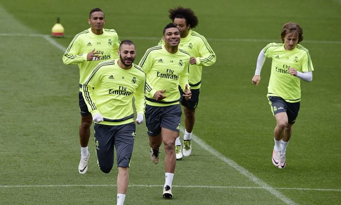 Telediario 1 - Barbacoa merengue para hacer piña antes de la Champions