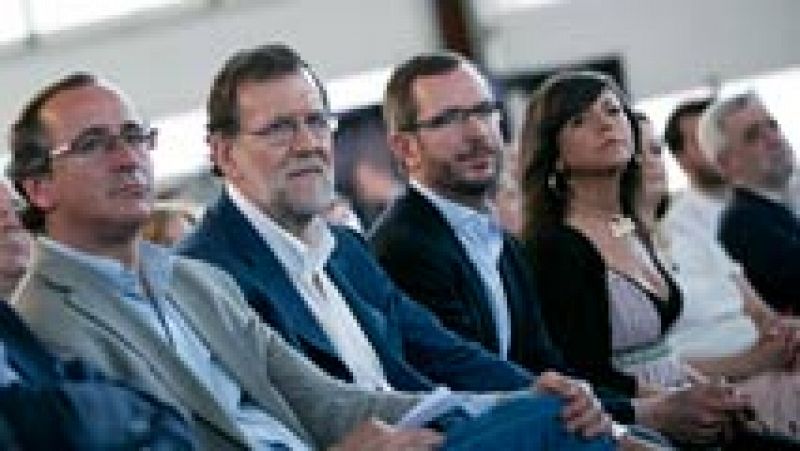 Rajoy: "Tenemos labor por delante, que ETA deje de existir"