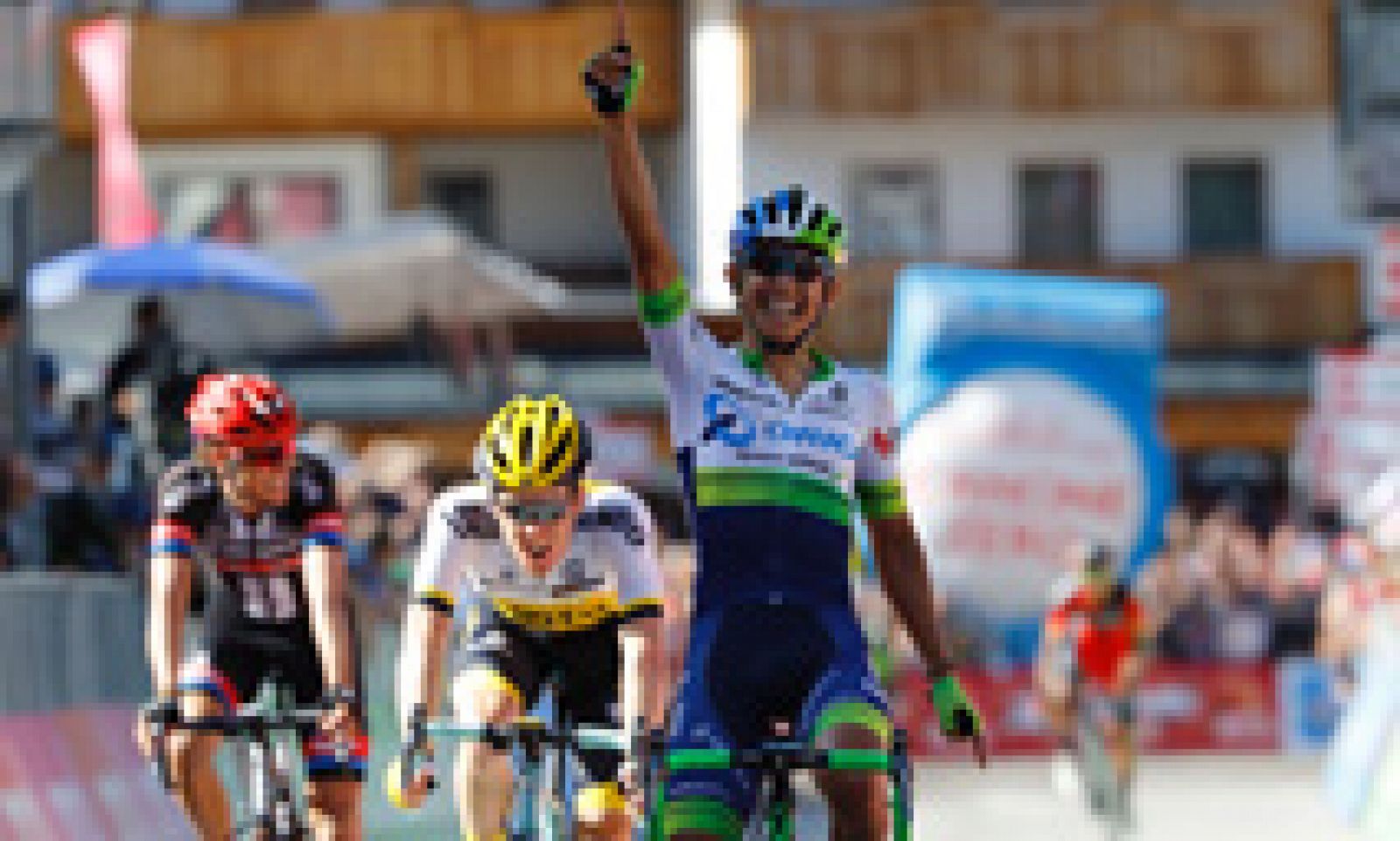 Sin programa: La etapa reina del Giro marca las diferencias en favor de Kruijswijk, Nibali y Chaves | RTVE Play