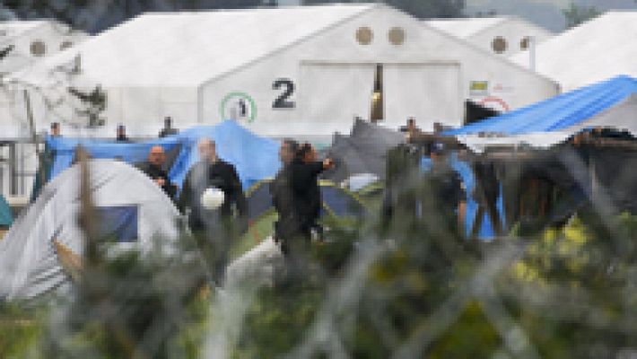 Grecia desaloja el campo de refugiados de Idomeni
