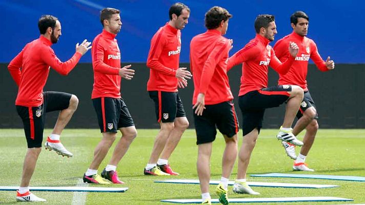 Telediario 1 - El Atlético entrena a puerta cerrada