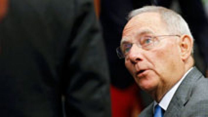 Telediario 1 - Berlín critica que Bruselas aplazara la decisión de iniciar el proceso sancionador contra España por incumplir el déficit