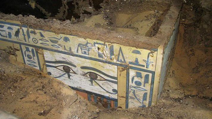 Telediario 1 - Arqueólogos españoles rescatan una momia egipcia en Asuán