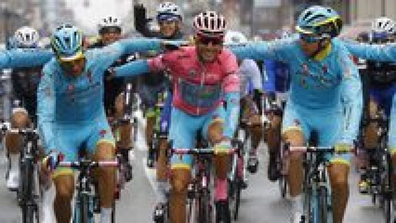 Ciclismo - Giro de Italia, 21ª Cuneo - Torino (1ª parte) - ver ahora