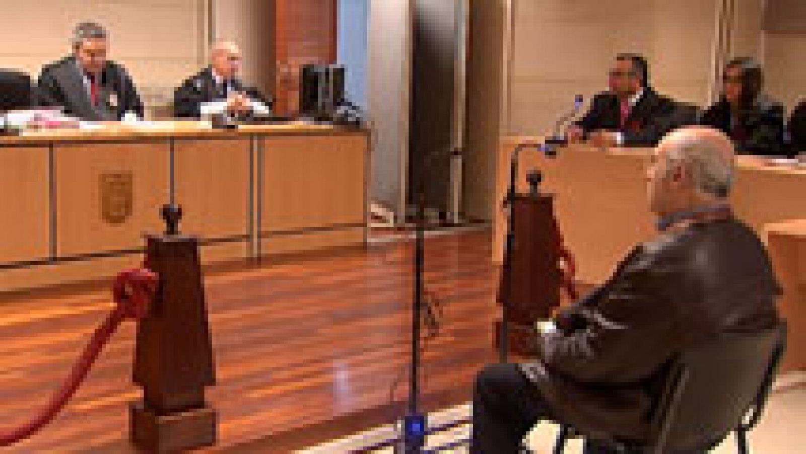 Telediario 1: Un empleado de banca admite que robó 5,6 millones de euros a sus clientes | RTVE Play