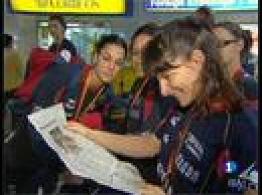  - Regresan las "chicas de plata"