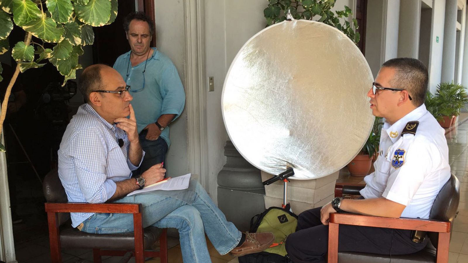 En Portada - Making of: 'El Salvador busca Salvador'