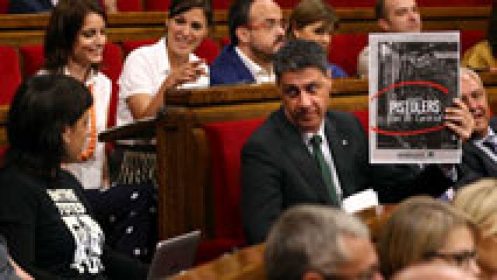 Puigdemont choca con Albiol por acusarlo de dar órdenes políticas a los mossos