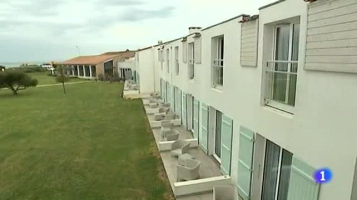 Telediario 1 - España se alojará en las Isla de Re en la primera fase de la Euro 2016