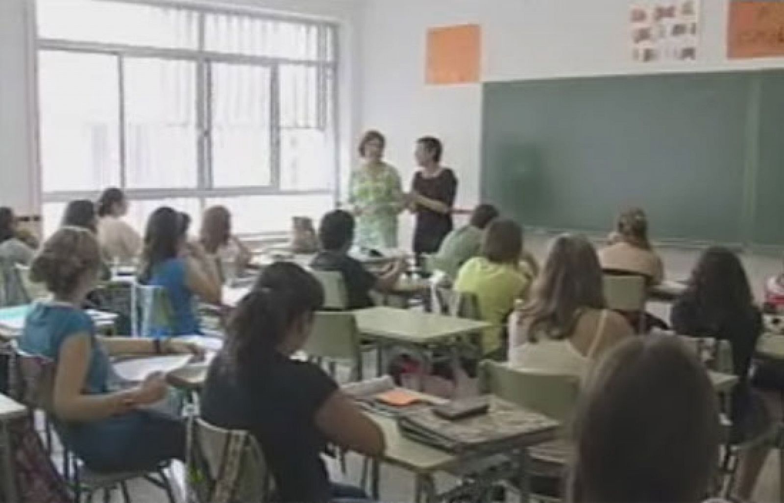 Los profesores valencianos podrán decidir en qué idioma dan la clase de Educación para la Ciudadanía