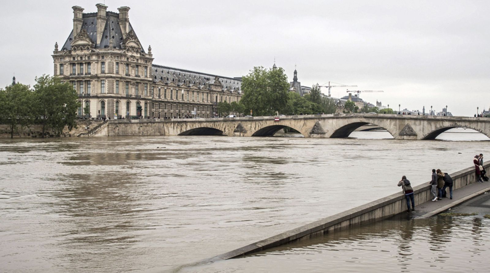 Las inundaciones dejan en Francia cuatro muertos y 24 heridos - Informativo 24h | Ver