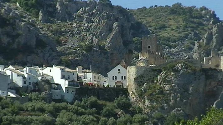 Telediario 1 - La Federación Internacional de Los Pueblos Más Bonitos del Mundo tiene nuevo miembro: Zuheros, en Córdoba