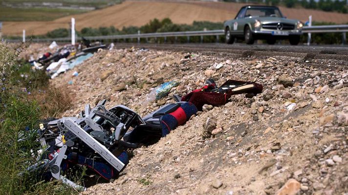 Telediario 1 - Dos muertos y decenas de heridos en un accidente entre un autobús y un camión en Córdoba