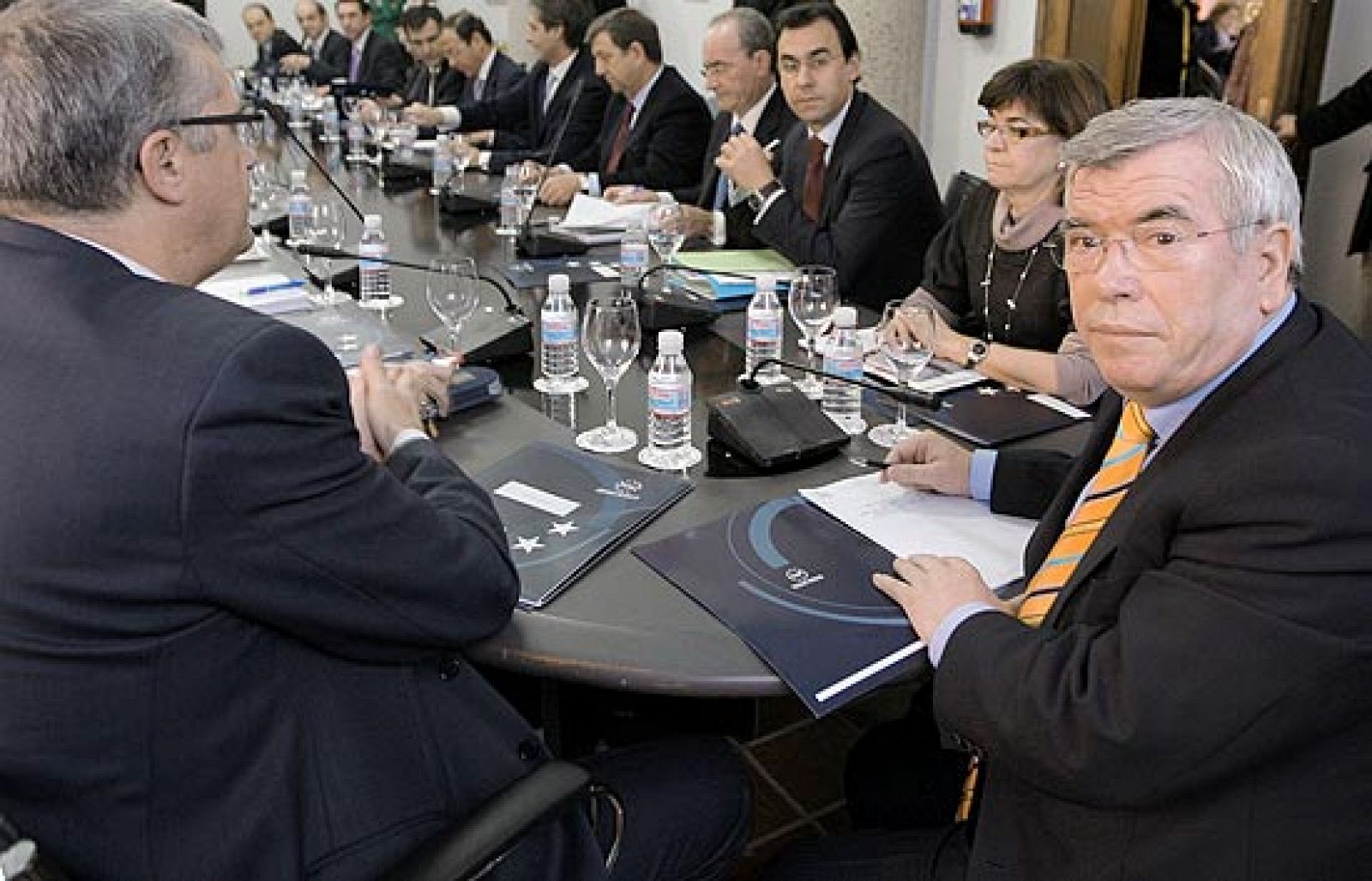 El PP 'evitará' a Pedro Castro | Ver