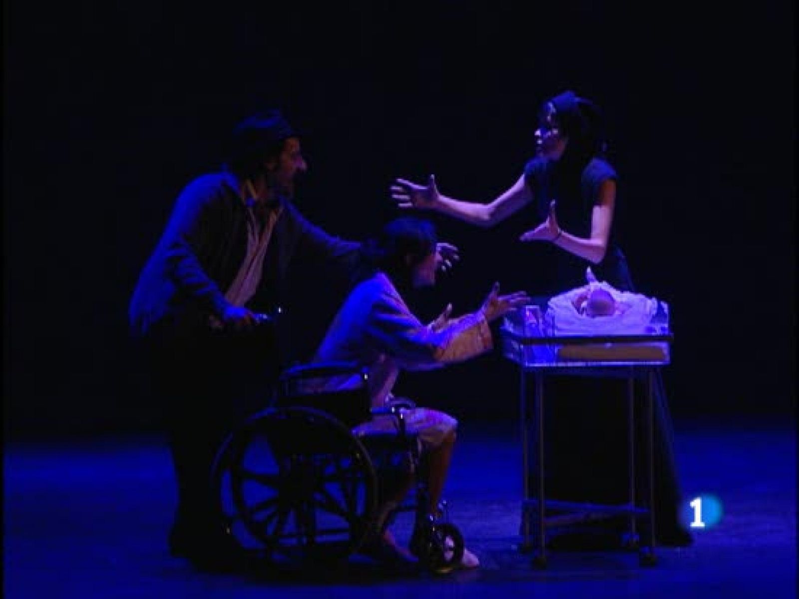 Sigue la fiebre de los musicales, el último lleva, de nuevo, el sello de Nacho Cano y se llama "A" | Ver