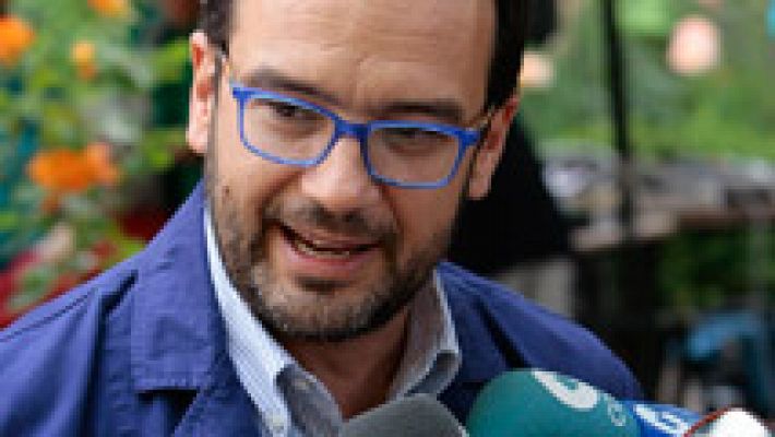 Telediario 1 - Podemos analiza los resultados del CIS con cautela y para el PP suponen un estímulo