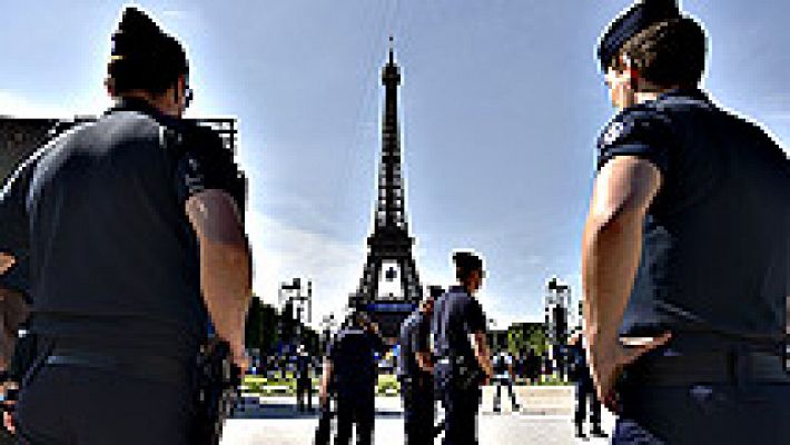 Telediario 1 - Francia se blinda a un día del arranque de la Eurocopa