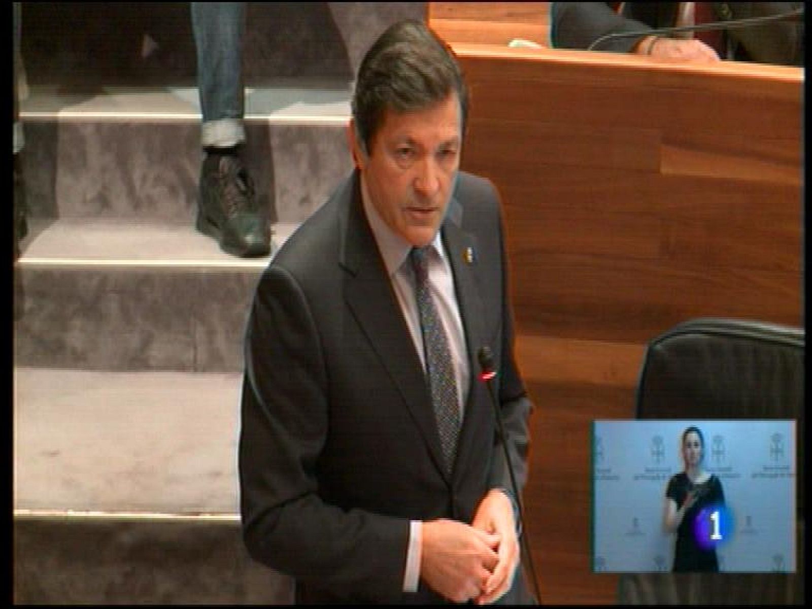  El presidente del Principado, Javier Fernández, aseguró en el pleno de la Junta General que no se desviarán pacientes en listas de espera a centros privados, una exigencia de IU para mantener el pacto de investidura. Malnutrición de España. Su objetivo es reflexionar sobre los Objetivos de Desarrollo Sostenible que plantea Naciones Unidas para poder dar soluciones globales a los problemas locales.