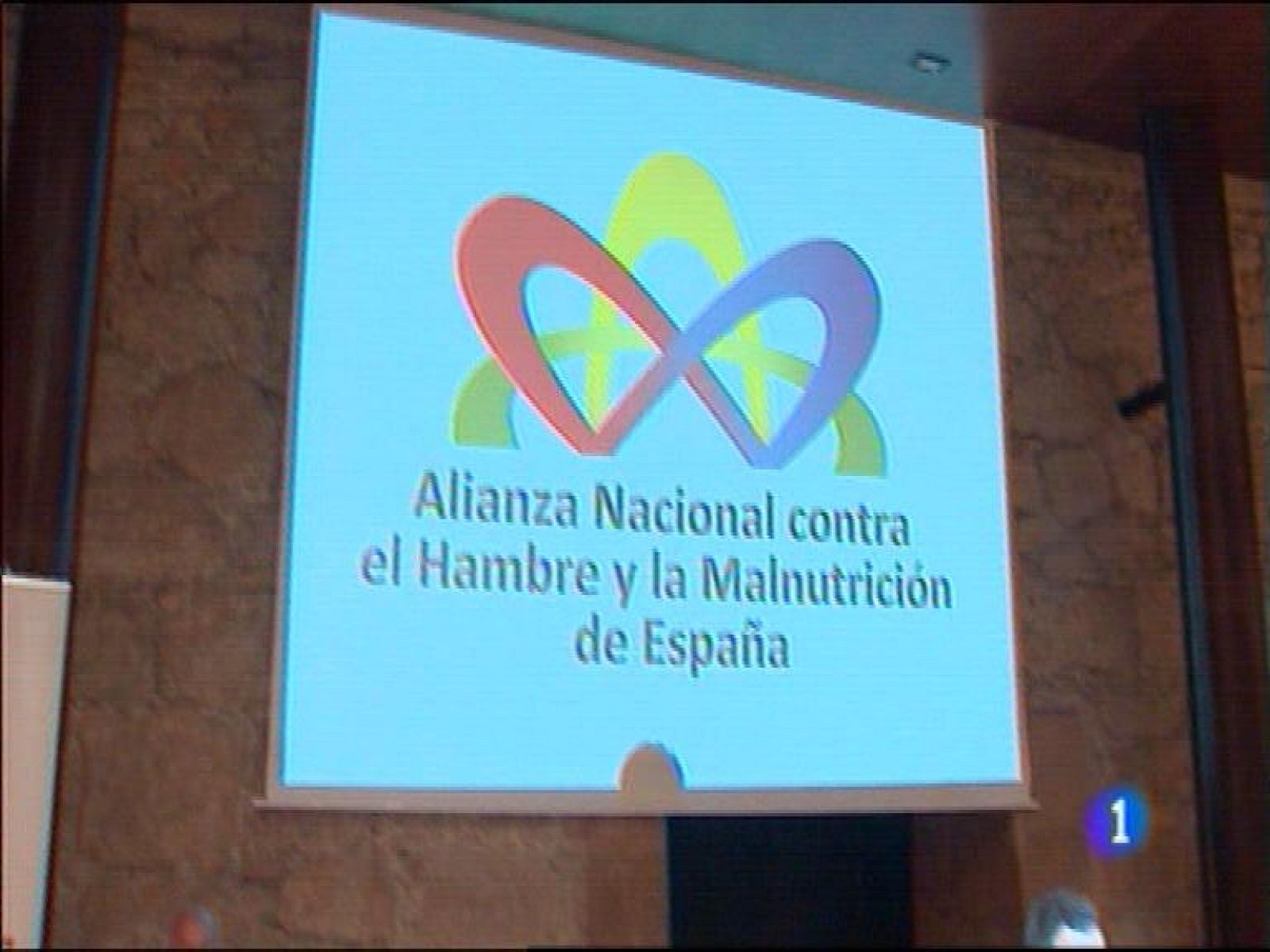  El presidente del Principado, Javier Fernández, aseguró en el pleno de la Junta General que no se desviarán pacientes en listas de espera a centros privados, una exigencia de IU para mantener el pacto de investidura. Malnutrición de España. Su objetivo es reflexionar sobre los Objetivos de Desarrollo Sostenible que plantea Naciones Unidas para poder dar soluciones globales a los problemas locales.