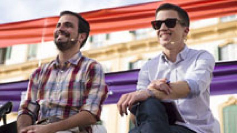 Garzón y Errejón hacen campaña juntos en Málaga para devolver las instituciones a la gente