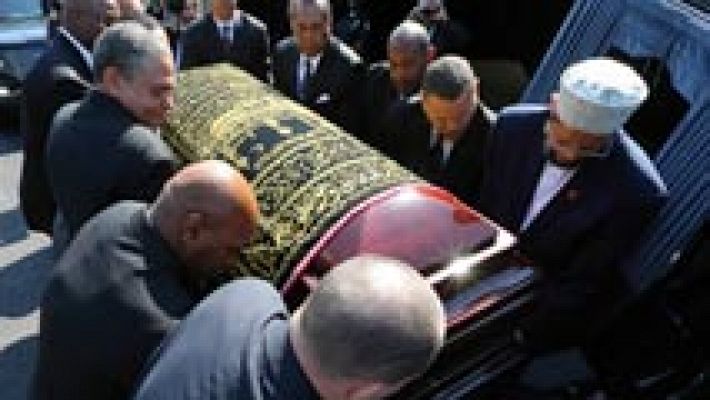 Telediario 1 - Multitudinario adiós a Mohamed Alí