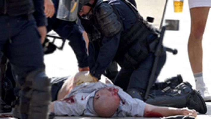 Enfrentamientos entre hinchas ingleses y rusos obligan a intervenir a la policía en Marsella 