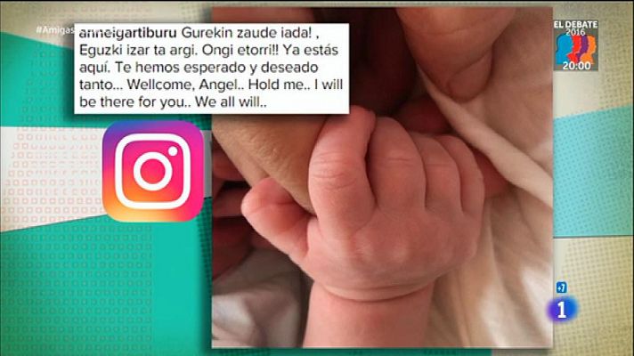 Anne Igartiburu presenta a su hijo Nicolás