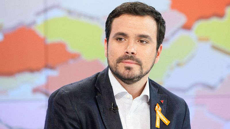 Alberto Garzón ve "sorprendente" que "el PSOE no haya decidido nada" sobre posibles pactos tras el 26J