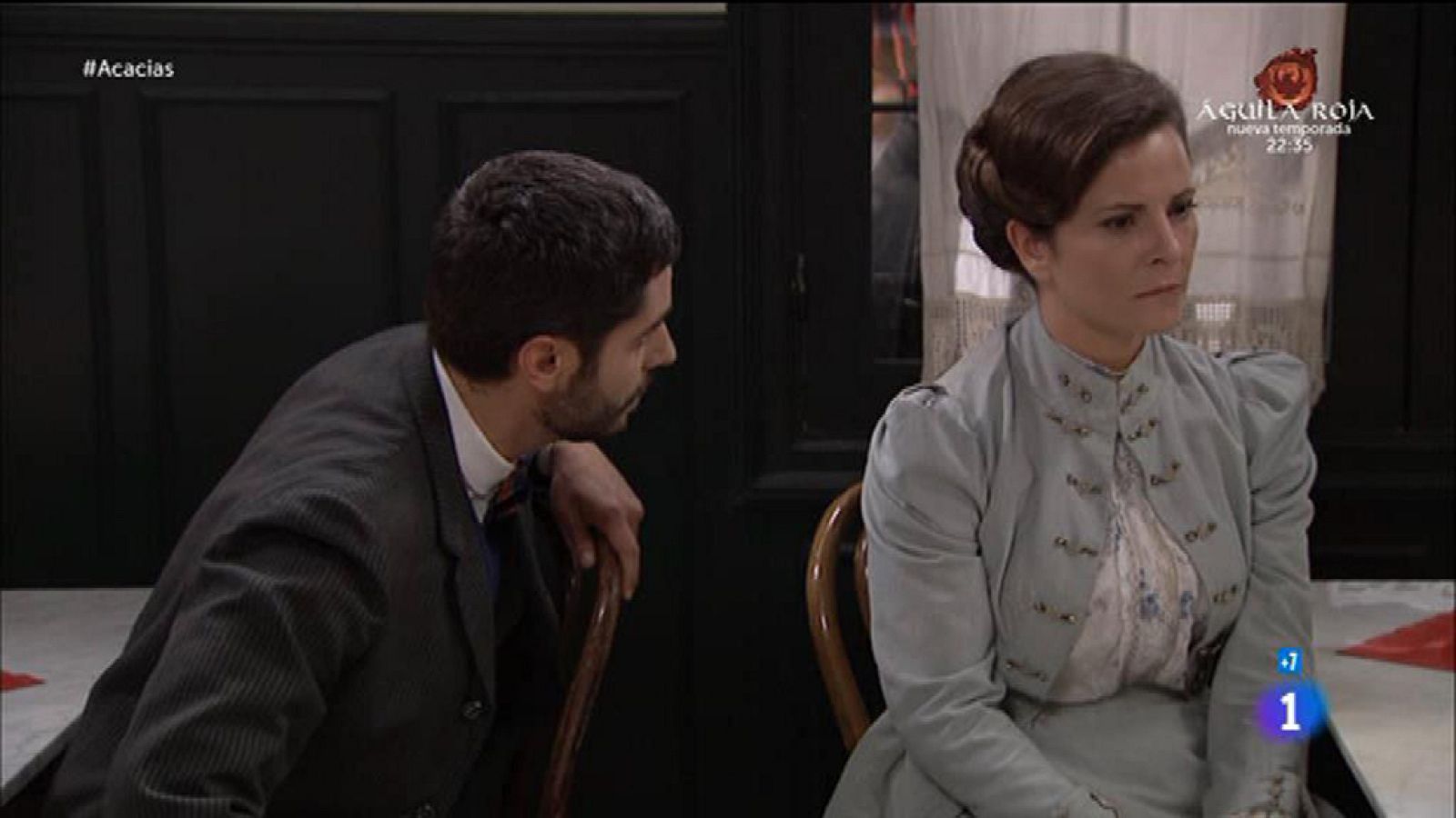 Acacias 38 - Juliana le cuenta a Víctor sus problemas con Susana