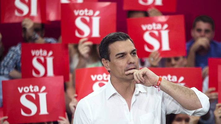 Telediario 1 - Pedro Sánchez carga contra Iglesias en un mitin en Málaga: "El socialismo se lleva en el corazón, no en un catálogo"