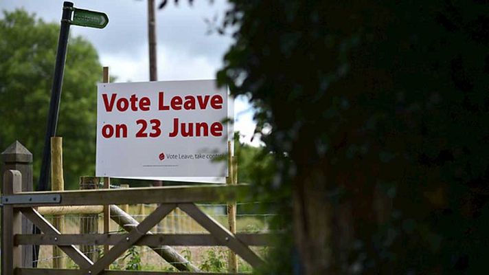 Telediario 1 - Los partidos suspenden hasta mañana los actos de campaña por el referéndum tras el asesinato de Jo Cox
