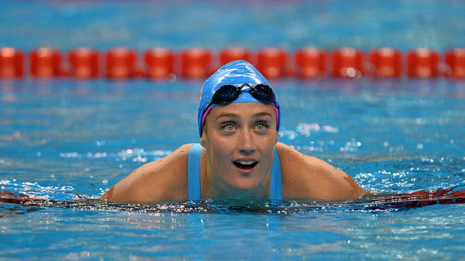 Mireia Belmonte quita hierro a su incidente con Erika Villaécija | Ver