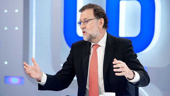 Rajoy presiona a PSOE y Ciudadanos: "No creo que pretendan llevarnos a unas terceras elecciones"