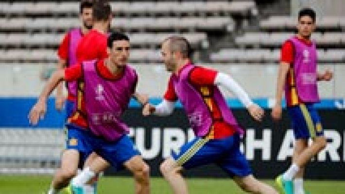 Telediario 1 - España tiene que ser primera para evitar a Italia y Alemania