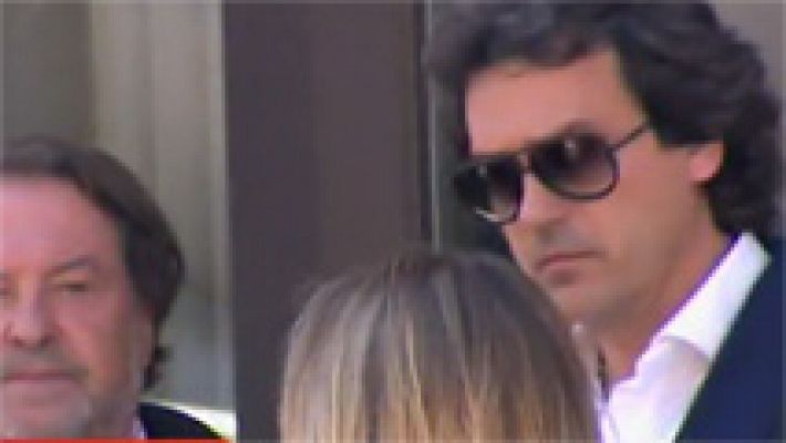 El representante de Morata visita al jugador en la concentración de España