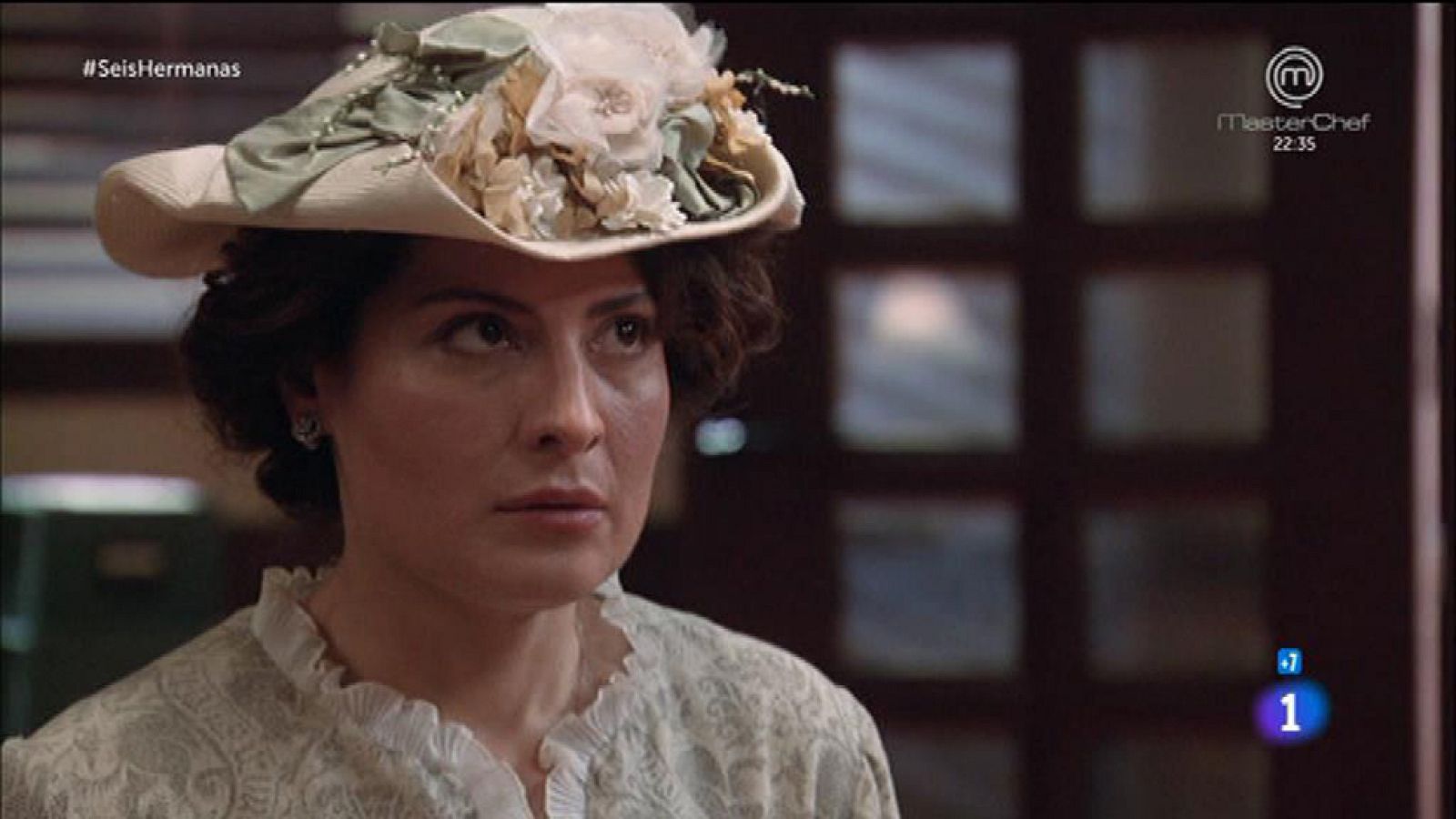 Seis Hermanas - Celia y Velasco interrogan a Leticia