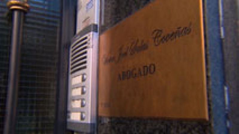 La policía investiga si la venganza de un cliente es el móvil del triple crimen cometido en Madrid en un despacho de abogados