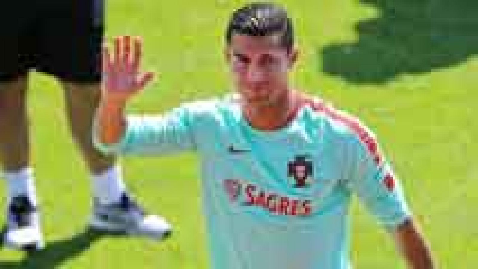 Telediario 1: Cristiano Ronaldo dio la clasificación a Portugal | RTVE Play