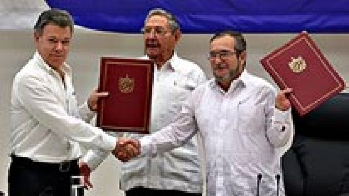 Colombia y las FARC firman la paz definitiva en La Habana