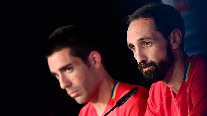Telediario 1 - Juanfran espera que no tengan que llegar a los penaltis contra Italia