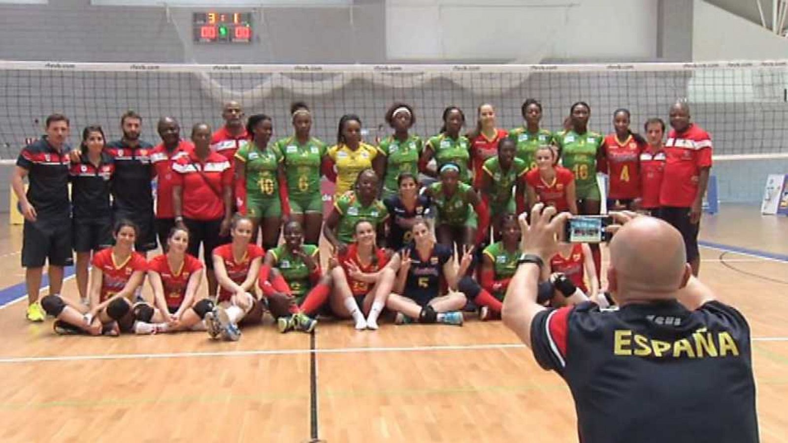 Voleibol - Amistoso Selección Femenina: España-Camerún. Resumen