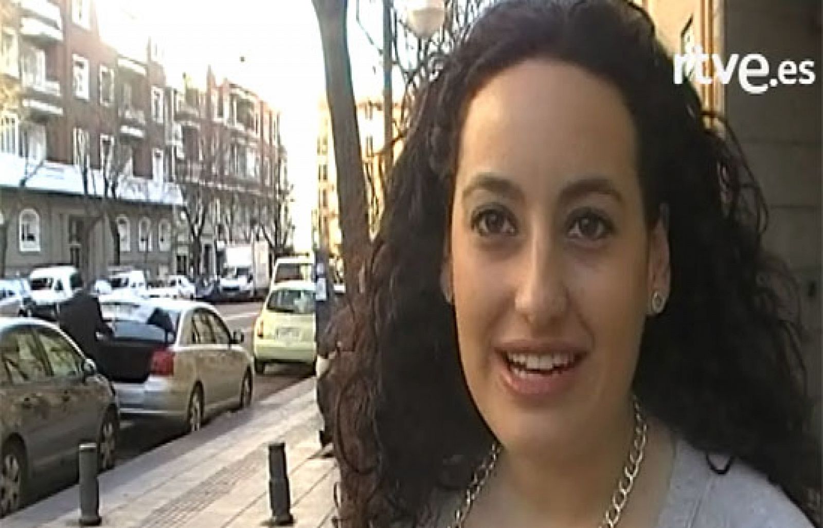 Hipoteca, viajes, ayudar a los demás. Es en lo que se gastarían el dinero del Gordo -si les tocara- algunos ciudadanos con los que ha hablado RTVE.es.